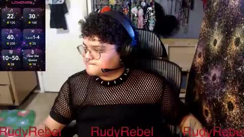 Snapshot of rudyrebel chatting on February 26, 8:08 pm Rudy hehim online show from February 26, 8:08 pm