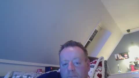 Snapshot of runepetter chatting on December 29, 4:30 pm bignorwegian online show from December 29, 4:30 pm