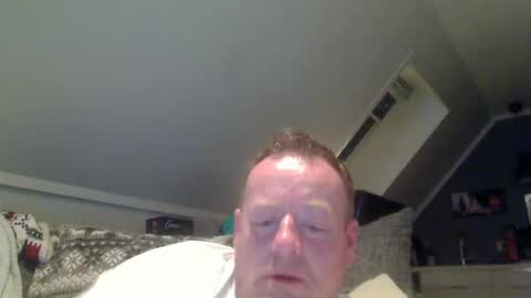 Snapshot of runepetter chatting on February 12, 6:09 pm bignorwegian online show from February 12, 6:09 pm