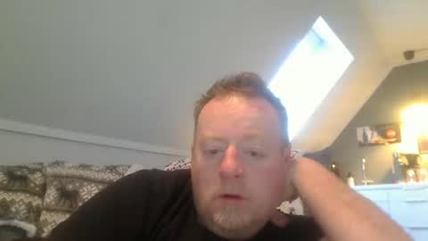 Snapshot of runepetter chatting on February 27, 8:06 am bignorwegian online show from February 27, 8:06 am