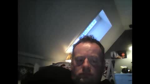 Snapshot of runepetter chatting on March 2, 3:59 pm bignorwegian online show from March 2, 3:59 pm