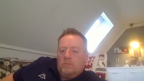 Snapshot of runepetter chatting on March 7, 4:33 pm bignorwegian online show from March 7, 4:33 pm