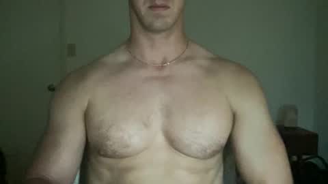 Snapshot of runfasterxo chatting on December 22, 12:27 pm runfasterxo online show from December 22, 12:27 pm