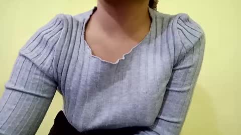 Snapshot of rupali01 chatting on February 7, 5:18 pm Rupali online show from February 7, 5:18 pm