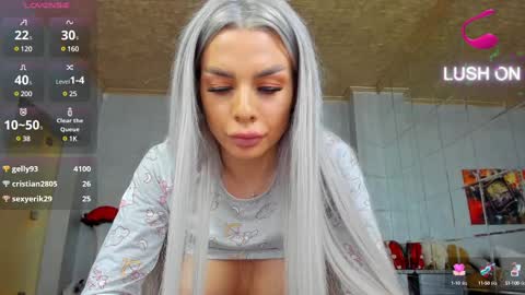 Ava online show from February 25, 6:20 pm