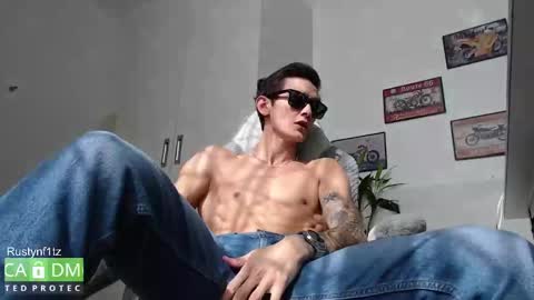 MillionDollarGuy online show from October 1, 1:55 am