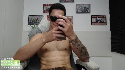 MillionDollarGuy online show from March 4, 3:12 am