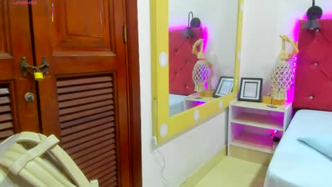 Ruth online show from October 14, 12:50 pm