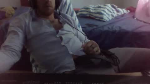 Snapshot of ruthan chatting on October 20, 1:55 pm ruthan online show from October 20, 1:55 pm