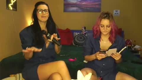 Snapshot of ruxandradanny chatting on December 3, 2:37 pm ruxandradanny online show from December 3, 2:37 pm