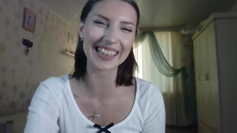 ruxashade online show from September 23, 1:03 pm