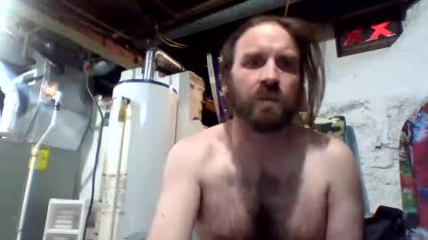 Snapshot of rwb1982 chatting on December 20, 2:41 am rwb1982 online show from December 20, 2:41 am