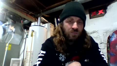 Snapshot of rwb1982 chatting on December 21, 5:07 pm rwb1982 online show from December 21, 5:07 pm