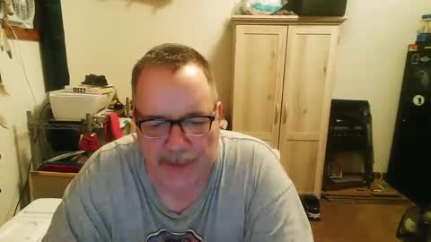 Snapshot of rwzar_0712 chatting on September 18, 12:45 am rwzar_0712 online show from September 18, 12:45 am