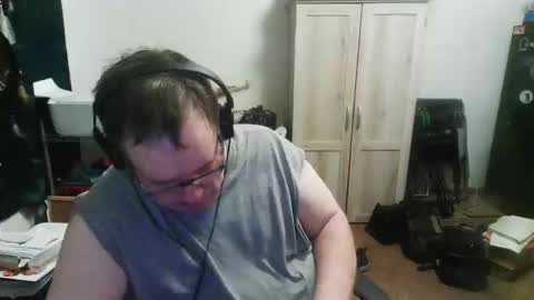 Snapshot of rwzar_0712 chatting on November 14, 11:46 pm rwzar_0712 online show from November 14, 11:46 pm