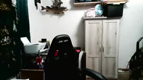 rwzar_1965 online show from April 16, 2:01 am