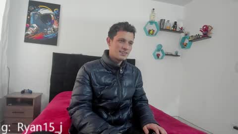 Snapshot of ryan15_ chatting on March 11, 3:23 pm Ryan 15 online show from March 11, 3:23 pm