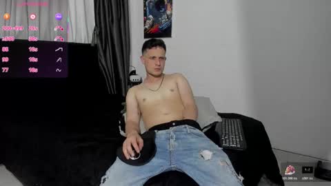 Snapshot of ryan15_ chatting on November 28, 2:47 am Ryan 15 online show from November 28, 2:47 am