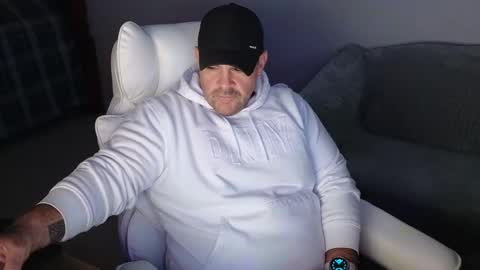 Ryan online show from October 28, 1:42 am