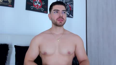 Snapshot of ryan_cooper_1 chatting on January 14, 6:45 am Ryan online show from January 14, 6:45 am