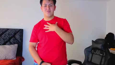 Snapshot of ryan_doretti chatting on October 2, 2:13 pm Ryan online show from October 2, 2:13 pm