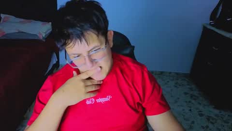 Snapshot of ryan_doretti chatting on October 3, 3:03 am Ryan online show from October 3, 3:03 am