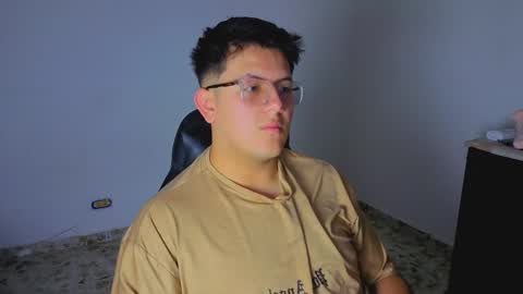 Snapshot of ryan_doretti chatting on October 13, 11:10 am Ryan online show from October 13, 11:10 am