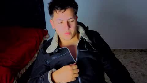 Snapshot of ryan_doretti chatting on October 15, 10:59 am Ryan online show from October 15, 10:59 am