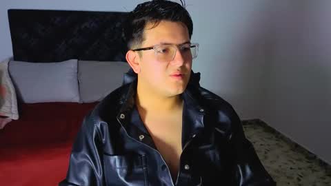 Snapshot of ryan_doretti chatting on October 27, 11:25 am Ryan online show from October 27, 11:25 am