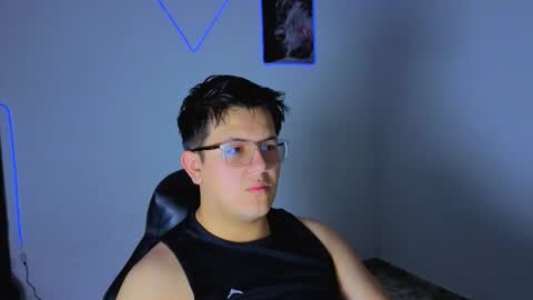 Snapshot of ryan_doretti chatting on November 5, 10:37 am Ryan online show from November 5, 10:37 am