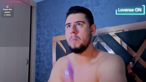 Snapshot of ryan_evanns chatting on October 22, 10:04 am R Y A N online show from October 22, 10:04 am