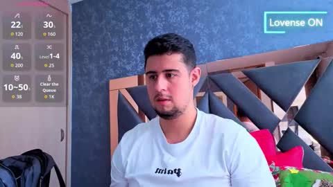 Snapshot of ryan_evanns chatting on November 22, 3:22 pm R Y A N online show from November 22, 3:22 pm