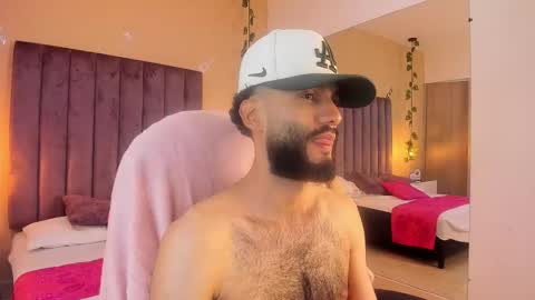 Snapshot of ryan_jackson_ chatting on November 19, 8:14 am ryan_jackson_ online show from November 19, 8:14 am