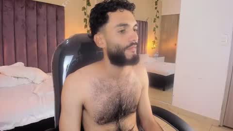 Snapshot of ryan_jackson_ chatting on November 21, 6:23 am ryan_jackson_ online show from November 21, 6:23 am