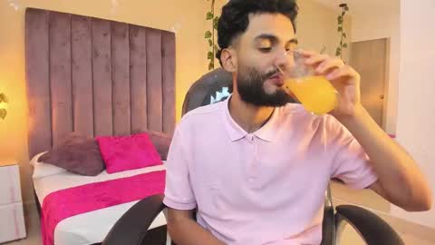 Snapshot of ryan_jackson_ chatting on November 23, 5:07 am ryan_jackson_ online show from November 23, 5:07 am