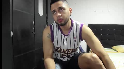 Snapshot of ryan_xc1 chatting on November 21, 4:00 am ryan_xc1 online show from November 21, 4:00 am