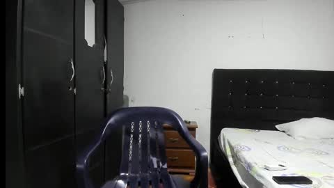 Snapshot of ryan_xc1 chatting on November 26, 2:23 am ryan_xc1 online show from November 26, 2:23 am