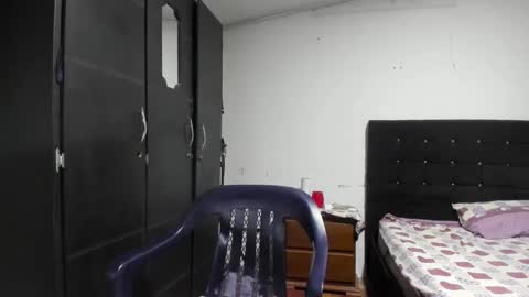 ryan_xc1 online show from March 9, 2:48 am