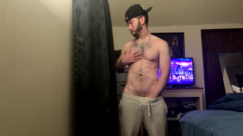 ryancap0195 online show from October 15, 1:17 am