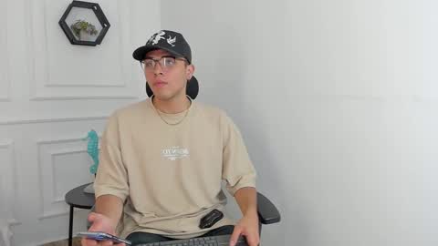 Ryan  online show from October 29, 3:25 pm