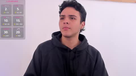 Ryan  online show from November 27, 7:49 pm