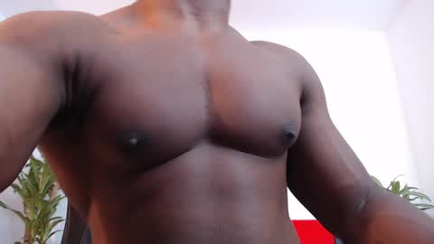 Instagram  Ryandwrn online show from April 5, 5:54 pm