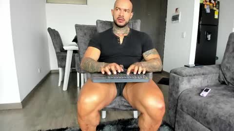 Ryan online show from April 25, 12:52 pm