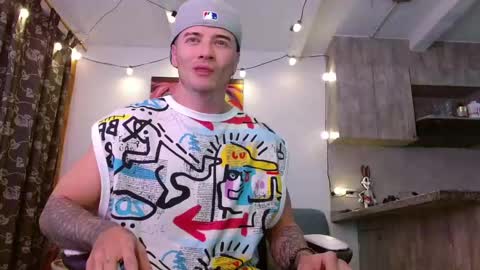 Ryan Blue ig ryannblue online show from February 17, 1:58 am