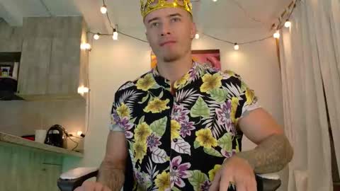 Ryan Blue ig ryannblue online show from September 25, 12:25 am