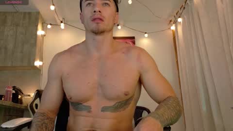 Ryan Blue ig ryannblue online show from October 10, 12:42 am