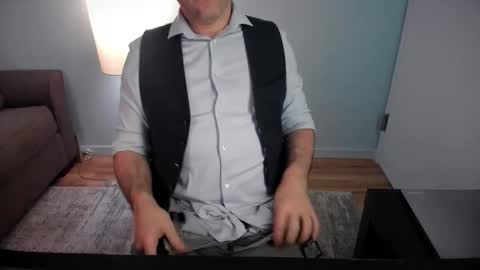 Ryan in NYC online show from January 18, 8:34 pm