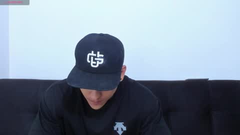 Snapshot of ryanwhite3 chatting on October 28, 12:58 am ryanwhite3 online show from October 28, 12:58 am