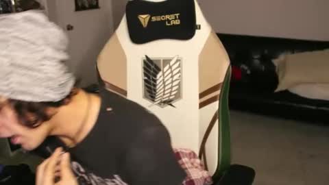 Snapshot of ryot35 chatting on November 25, 2:39 pm Ryot3 online show from November 25, 2:39 pm