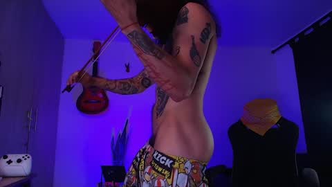 leopmonk help me reach 100 thumbs up online show from April 10, 1:44 am